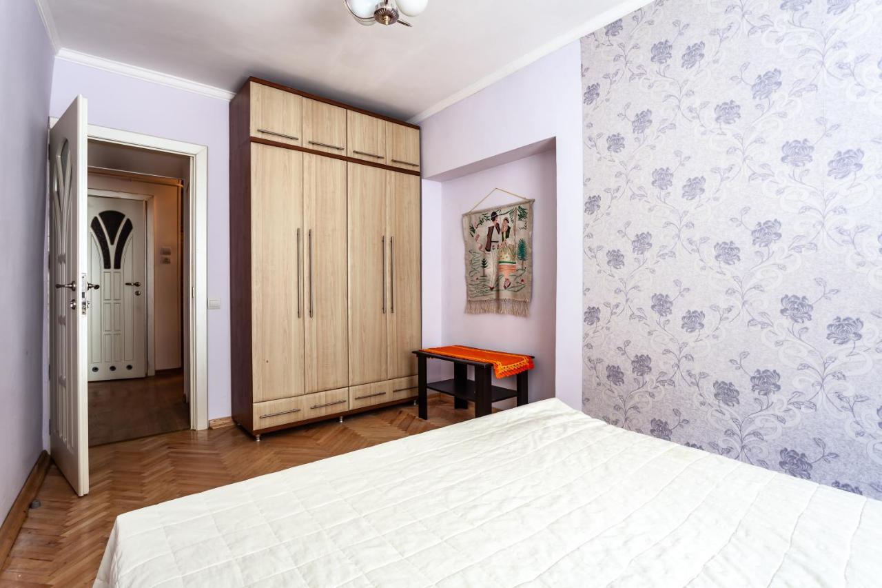 Four Bedrooms Apartment In The Heart Of ลวีฟ ภายนอก รูปภาพ